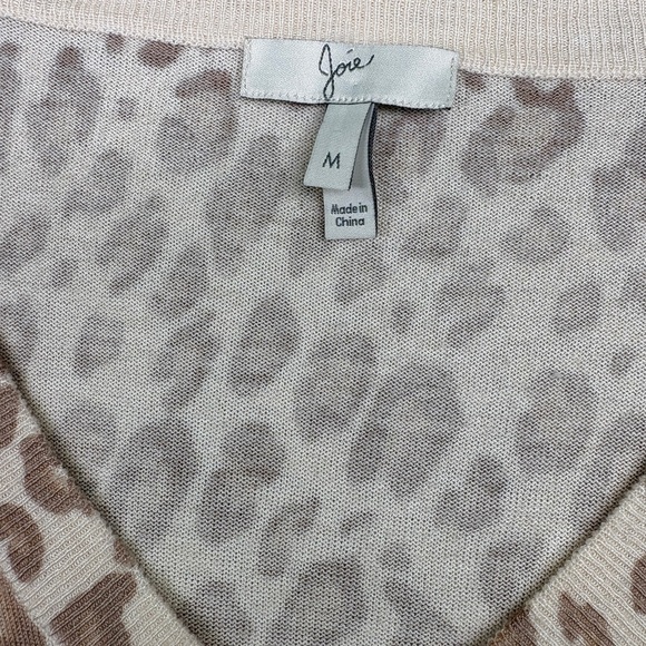⭐️JOIE Revolve Chyanne Cashmere/Wool Blend Cheetah Print V-neck Sweater Knit Top - Picture 8 of 8